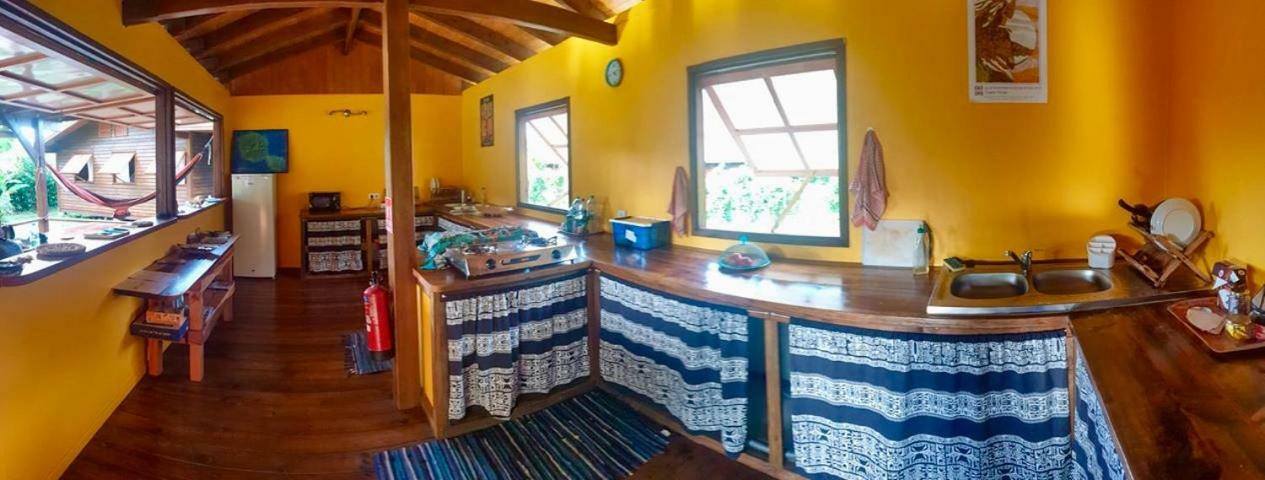 Painapaopao Backpacker Hostel โมโอเรอา ภายนอก รูปภาพ